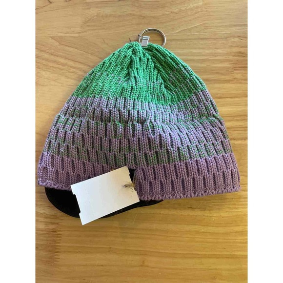 Seirus Beanie - Picture 1 of 2
